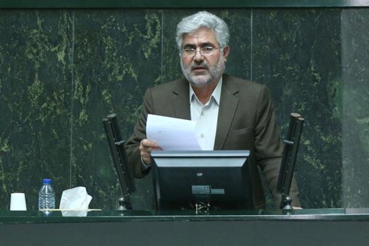 درخواست نماینده ماکو برای حل مشکل پیله وران مرزنشین