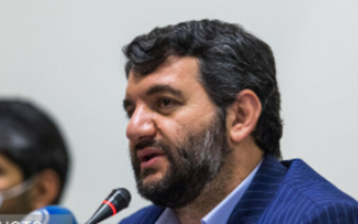 تعیین تعرفه خدمات درمانی سال ۱۴۰۱ متناسب با افزایش حقوق کارکنان باشد