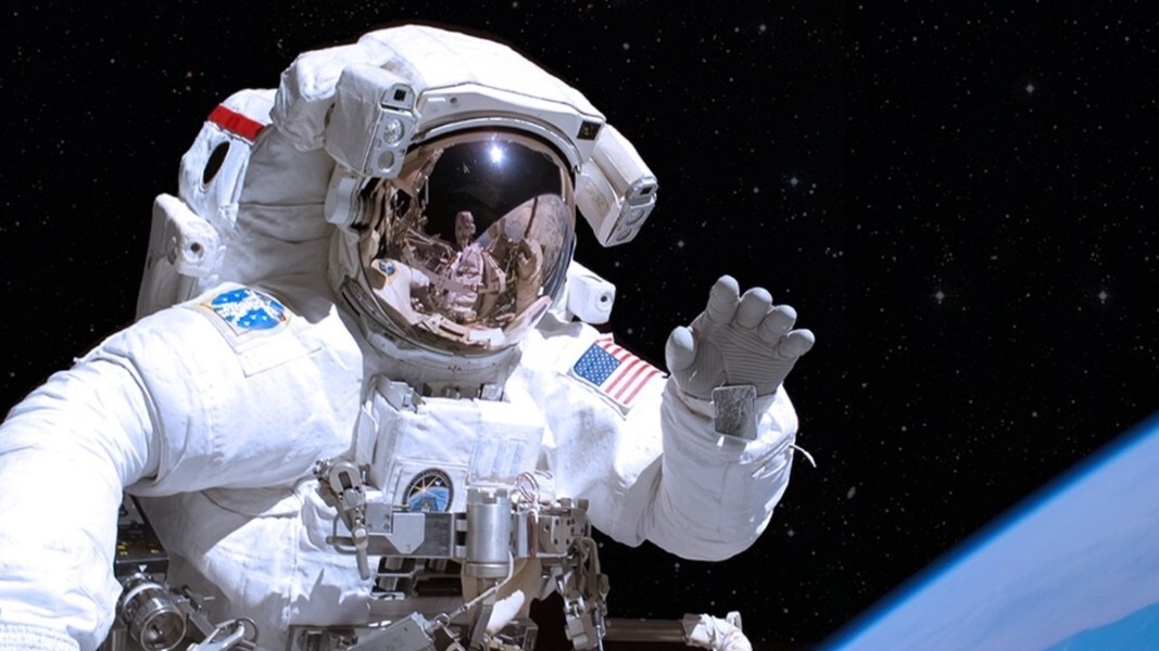 بررسی هزینه یک لباس فضانوردی ناسا