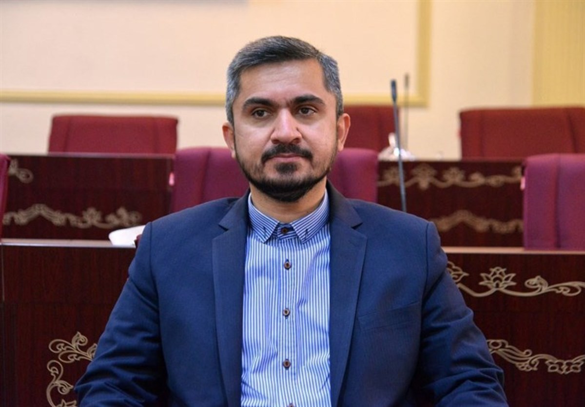 شکوه‌فر: در حوزه ورزش و جوانان دستاورد‌های خوبی داشتیم/ بیش از ۷۰ درصد سهام سرخابی‌ها در فرابورس به فروش رفت
