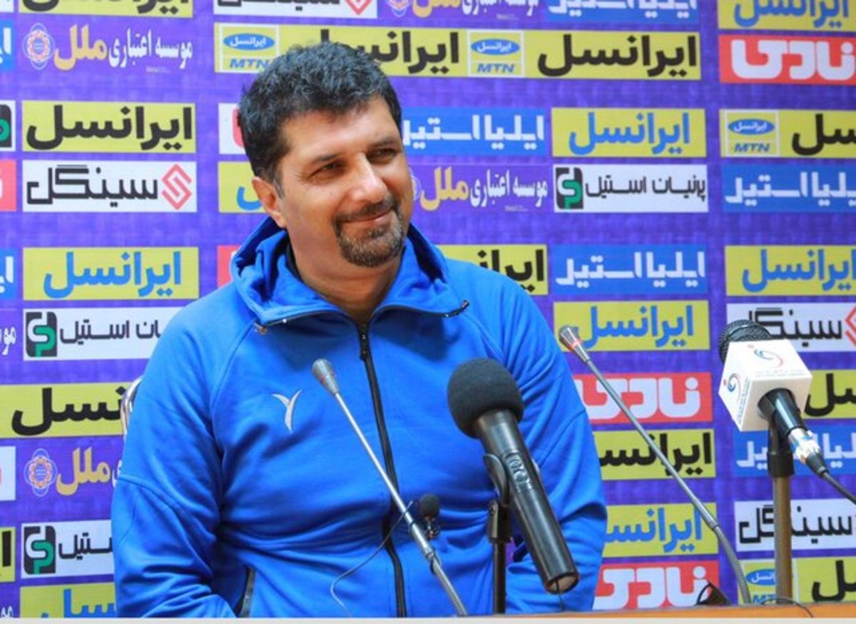 حسینی: سپاهان را کنترل کردیم/ شکل بازی پیکان خاص است