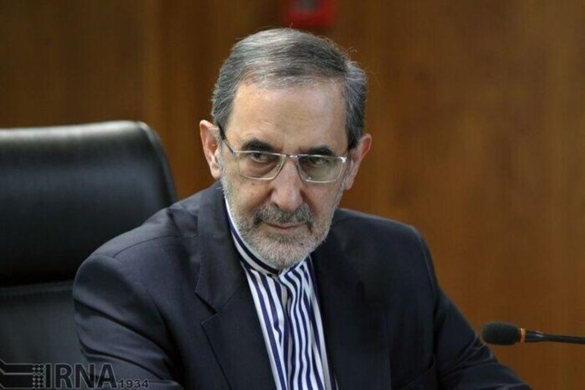 ولایتی: شهید سلیمانی مرد میدان و راهگشای بن‌بست‌های دیپلماسی بود