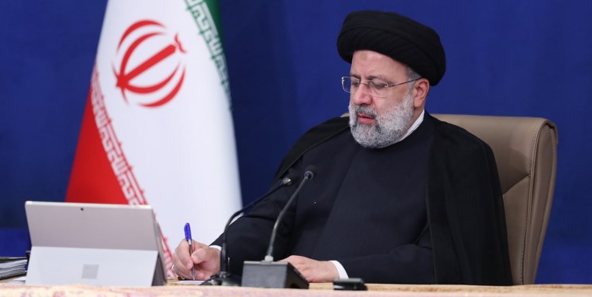 رئیس‌جمهور انتصاب سردار رادان به فرماندهی کل انتظامی کشور را تبریک گفت