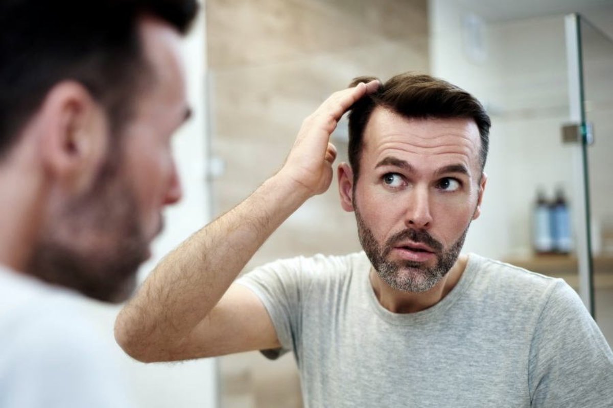 غیر طبیعی بودن ریزش موی سر را چگونه تشخیص دهیم؟