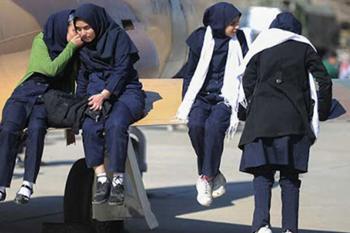 مختصات دهه هشتادی و نودی: گفتمان انقلاب اسلامی نسل‌های جدید را مطالبه گر کرده است