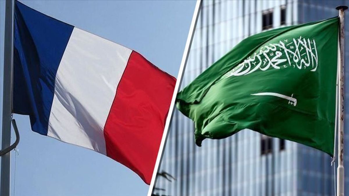 روابط دوجانبه و همکاری‌های مشترک محور گفت وگوی تلفنی «سپاستین لوکورنو» با «خالد بن سلمان»