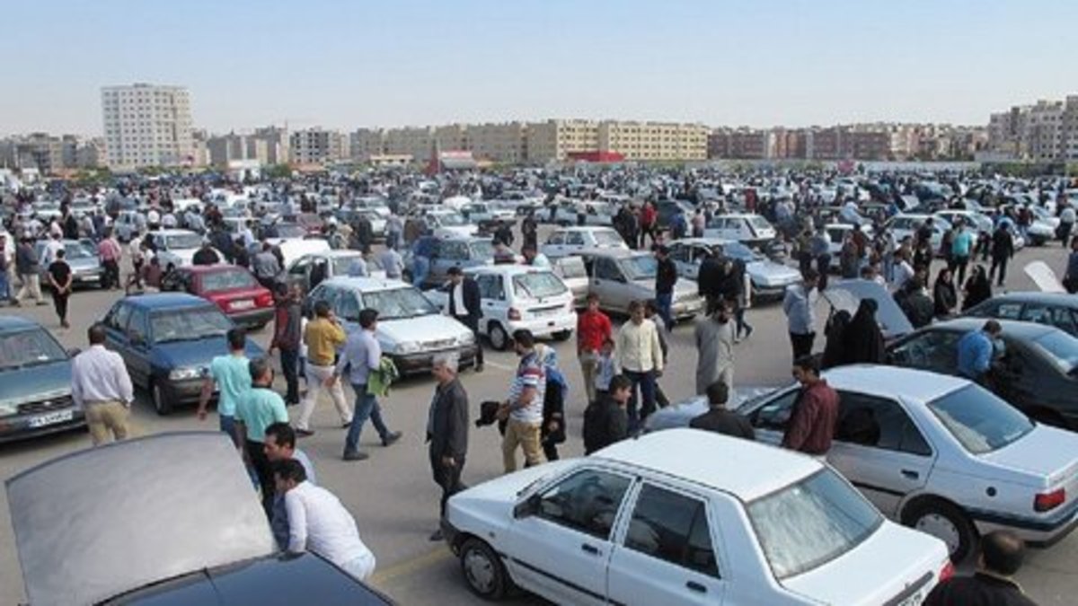 پیامد‌های مثبت ایده بورس کالا؛ اخراج دلالان از بازار خودرو