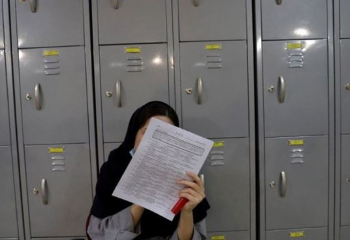 داوطلبان کنکور که سابقه تحصیلی ندارند تکلیفشان چه می‎شود؟