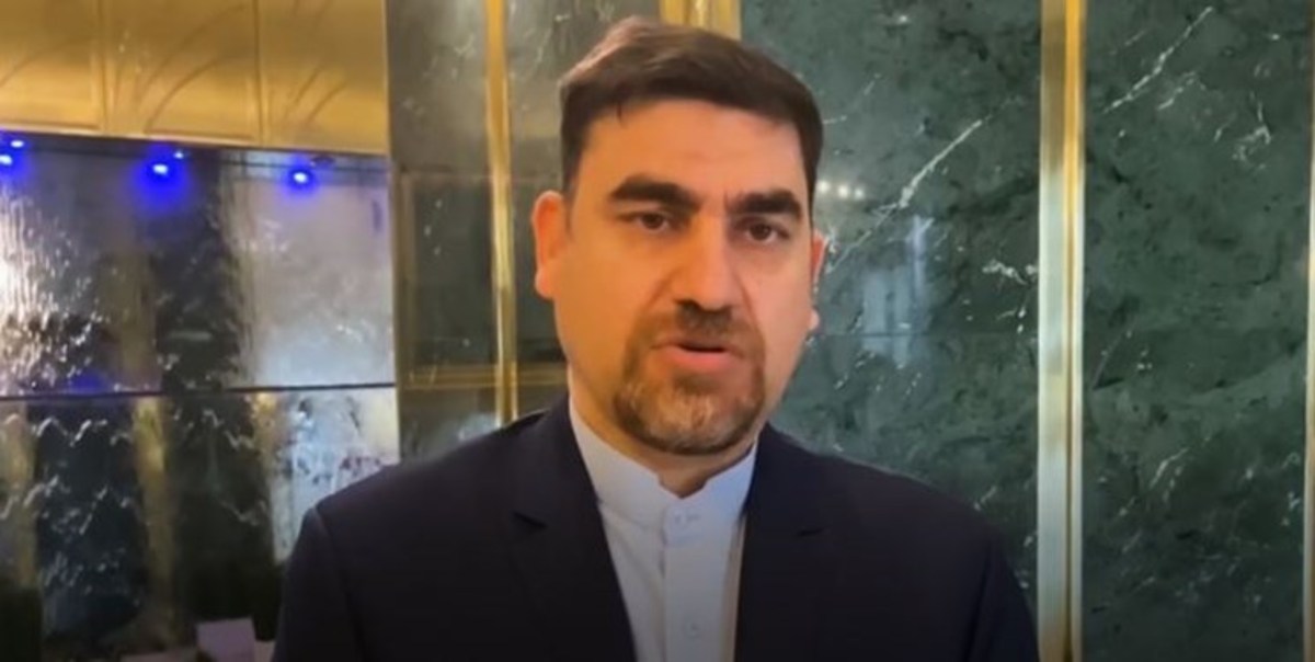 رومانی هم با احضار سفیر، در امور ایران دخالت کرد