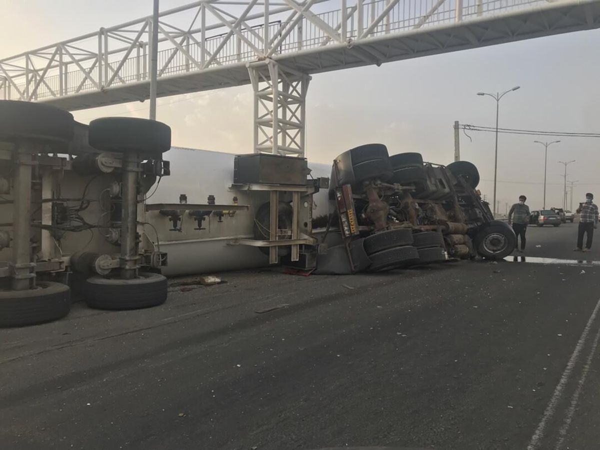 برخورد اتوبوس با کامیون در اصفهان پنج مجروح برجا گذاشت 