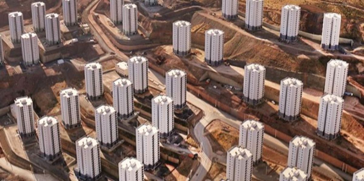 دیوان محاسبات به افزایش مبلغ آورده مسکن مهر پردیس رسیدگی می‌کند