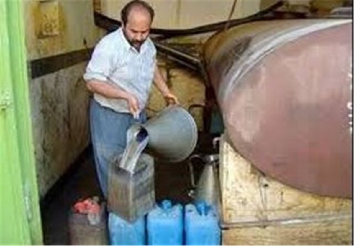 تحویل سوخت نفتگاز به نانوایی‌های شهرستان اسفراین