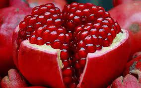 سلامت قلب با مصرف میوه خوشرنگ و آبدار انار زمستانی