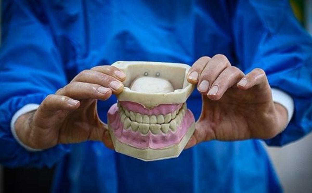 کدام خدمات دندان‌پزشکی تحت پوشش بیمه سلامت است؟
