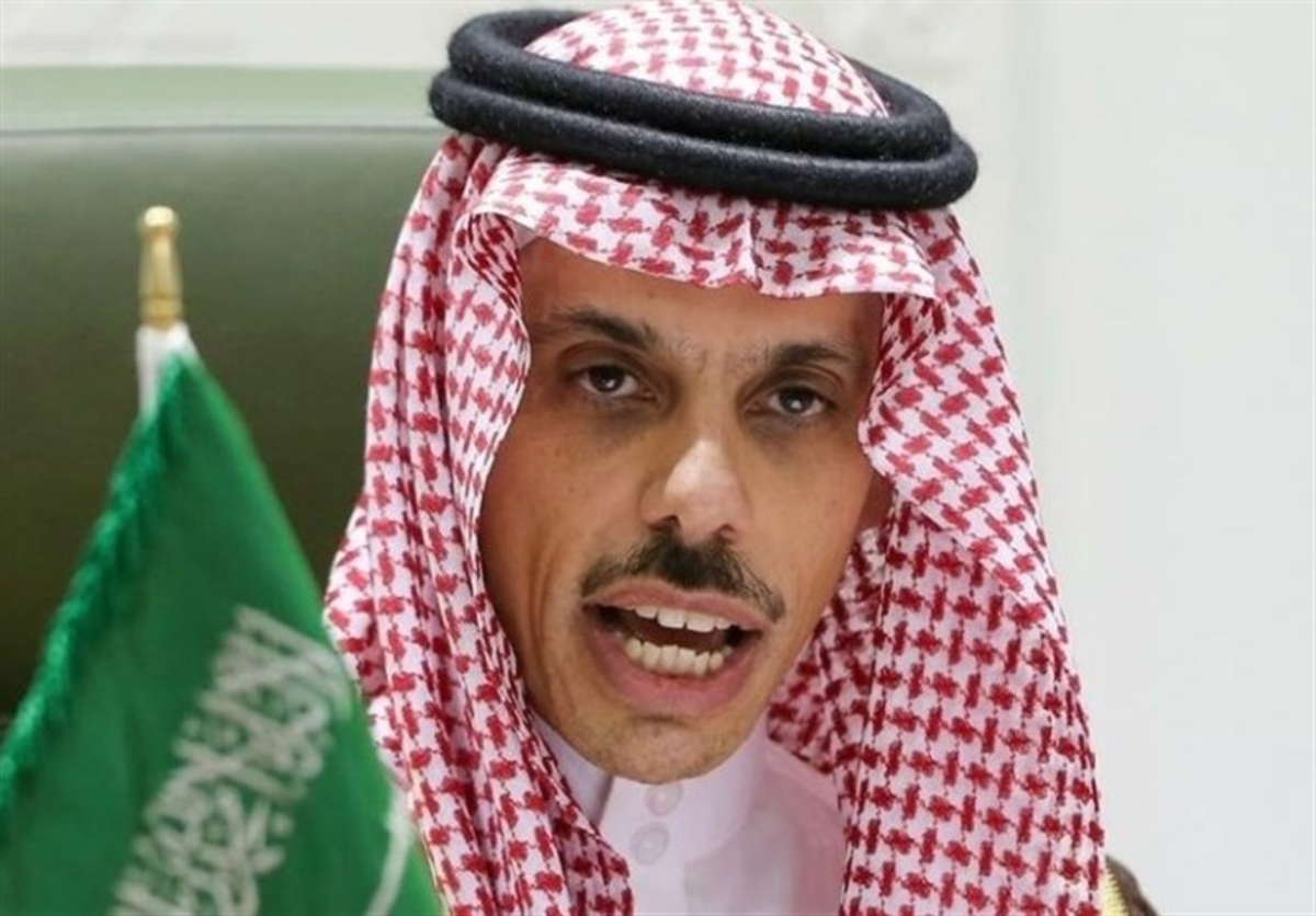 وزیر خارجه عربستان: با ایران ارتباط برقرار کرده و به دنبال بستر گفتگو هستیم