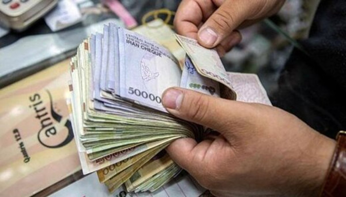 امسال حقوق کارگران، کارمندان و بازنشستگان چگونه محاسبه می‌شود؟