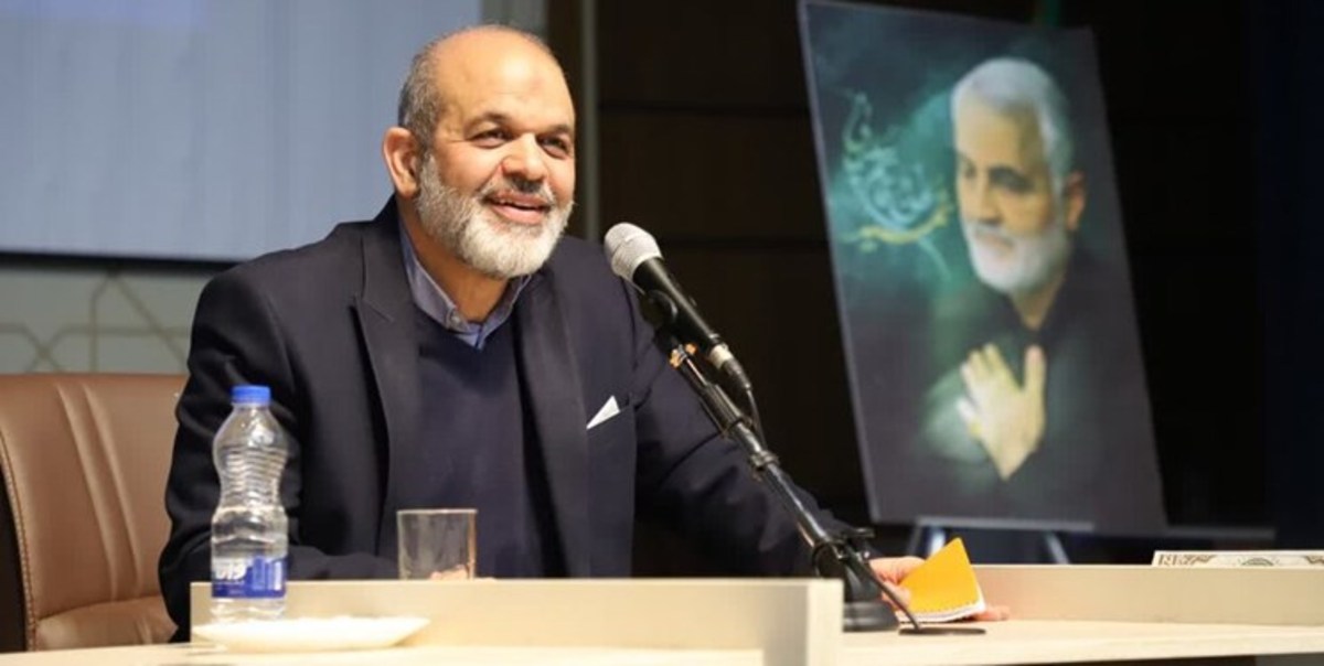 وزیر کشور: حوزویان و نخبگان طرح‌هایی با راهکار اجرایی ارایه دهند