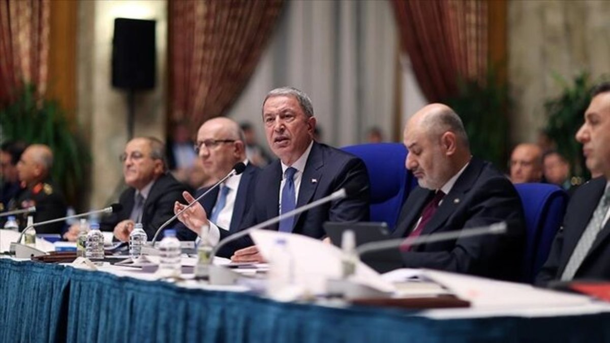 وزیر دفاع ترکیه از احتمال دیدار با همتایان روس و سوری خود خبر داد