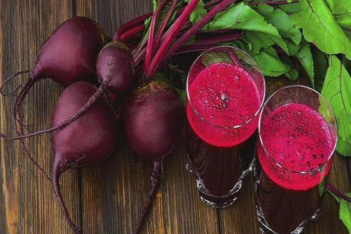 برای افزایش سطح عملکرد ورزشی آب چغندر مصرف کنید