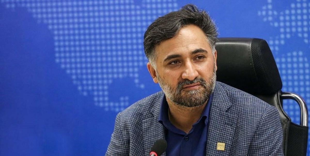 دهقانی‌فیروزآبادی: از نخبگان غیرایرانی علاقمند به فعالیت در کشور حمایت می‌کنیم