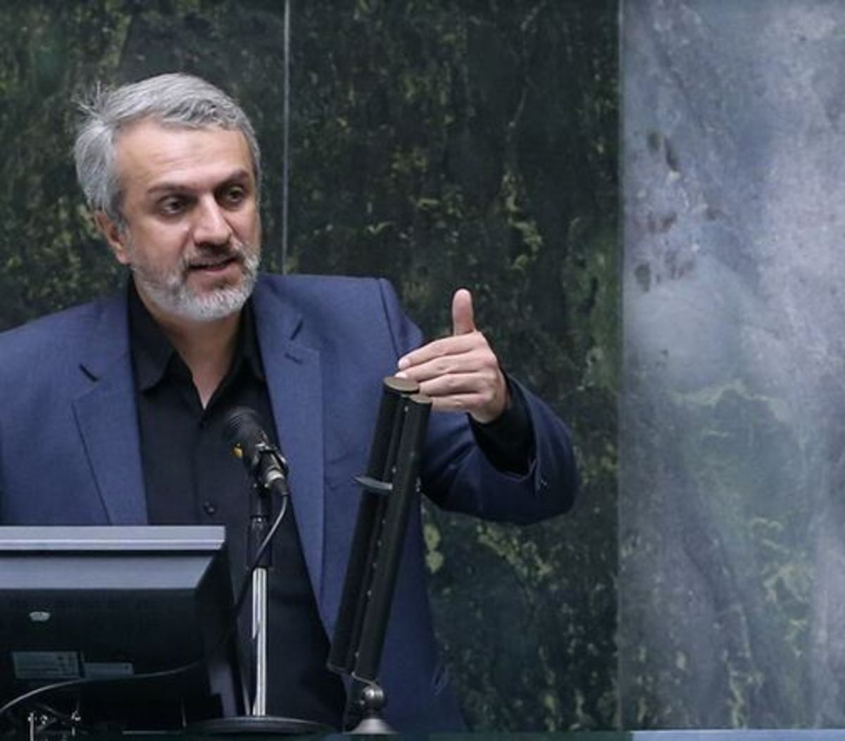 سوال مجلس از وزیر صمت درباره کیفیت پایین خودرو‌های تولیدی در دولت روحانی