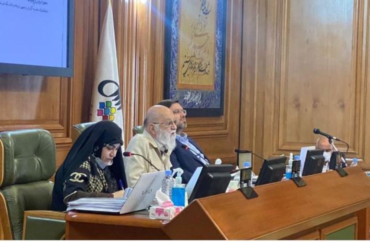 چمران: از ۶۳۰ دستگاه اتوبوس تا به امروز ۱۰۰ دستگاه تحویل شهرداری تهران شده است