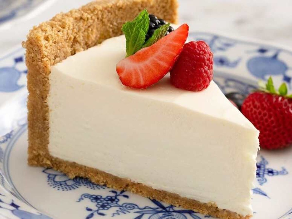 طرز تهیه کیک پنیر به دو روش با فر و بدون فر