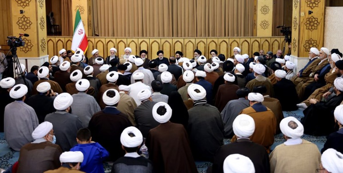 رئیس جمهور: هدف شایعه‌سازان تبدیل امید به یأس در جامعه است/ نخبگان برای تبیین وارد میدان شوند