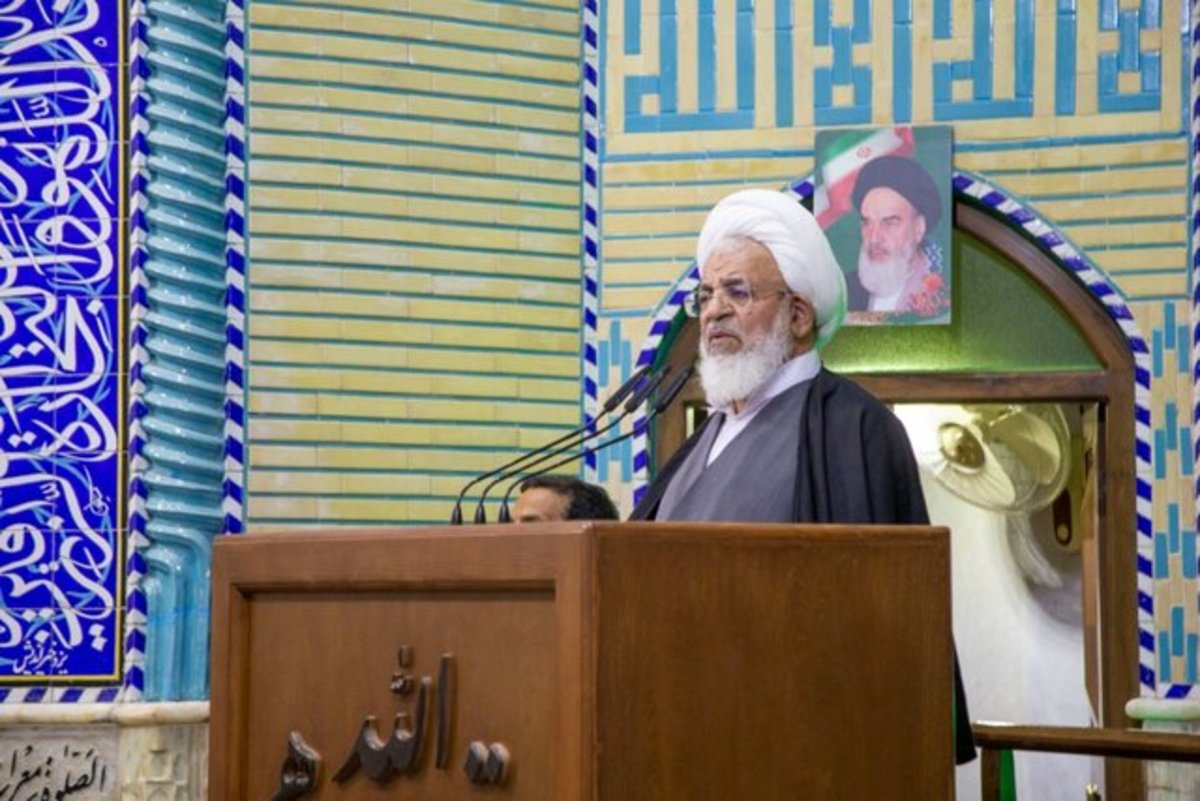 انقلاب اسلامی آغاز حکومت امام زمان (عج) است