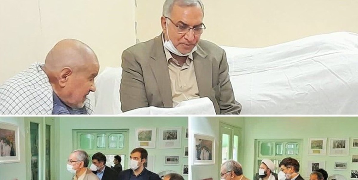 وزیر بهداشت با پدر شهیدان دهنوی در مشهد دیدار کرد