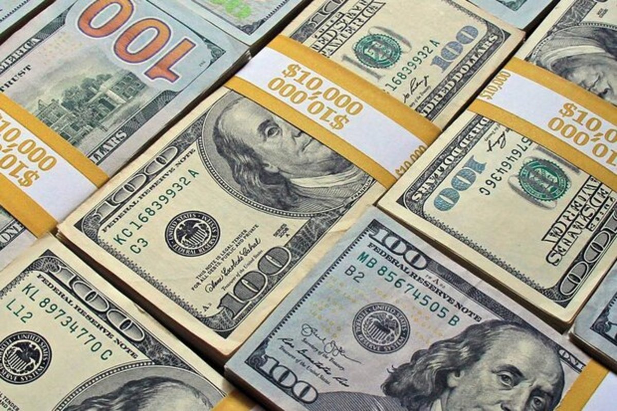 در ۱۶ بهمن ۱۴۰۱ قیمت دلار و یورو چند؟