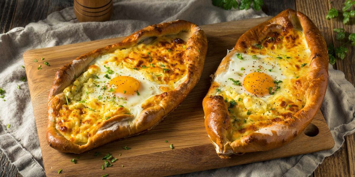 آموزش پخت نان خاچاپوری، یک صبحانه گرجستانی