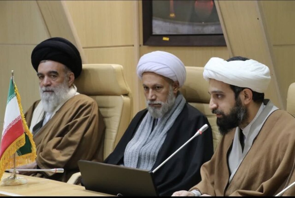 اختتامیه همایش “حوزه انقلابی، حوزه منتظر” اردیبهشت ۱۴۰۲ برگزار می‌شود