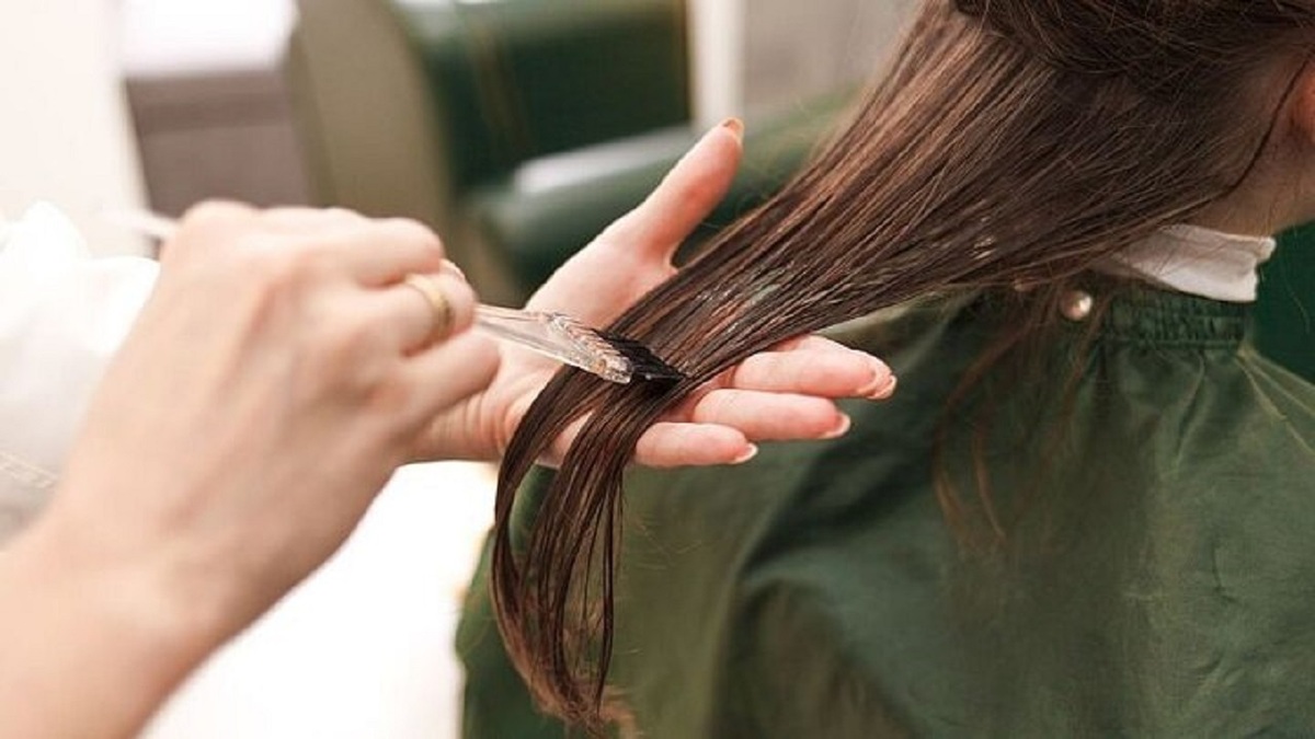 صاف کردن مو در آرایشگاه موجب نارسایی کلیه میشود