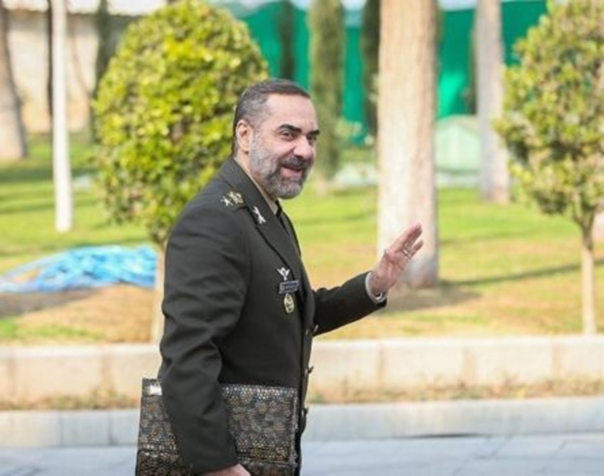 وزیر دفاع: صادرات محصولات نظامی ایران ۵ برابر شده است