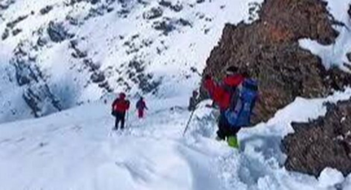 تهران و مازندران پرحادثه‌ترین ارتفاعات کشور/ انجام ۲۵۰۰ عملیات امداد کوهستان در ۱۱ ماه اخیر
