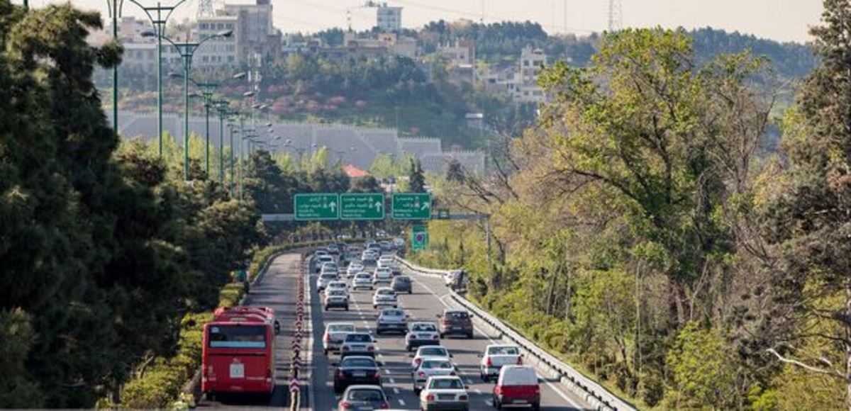 شروع هفته با ترافیک پرحجم صبحگاهی در تهران/ آمادگی پلیس برای ترافیک عصر