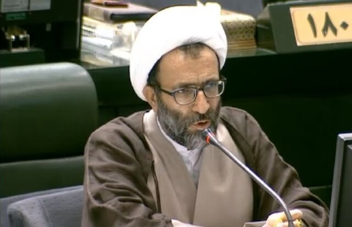 سلیمی: دولت قیمت‌ها را کنترل کند