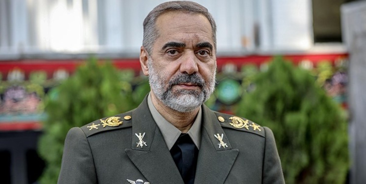 امیر آشتیانی: رزمایش آمریکا با ۵۰ کشور در خلیج فارس را با هوشیاری رصد می‌کنیم