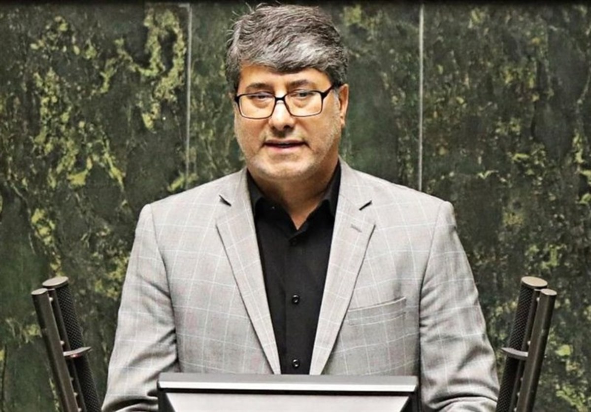 بازنگری تبدیل وضعیت نیروهای شرکتی در کمیسیون اجتماعی