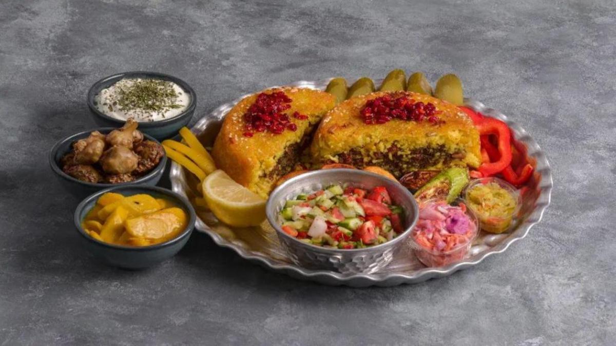 طرز تهیه ته چین قورمه سبزی خوش عطر و لذیذ برای مهمانی