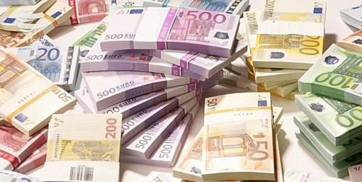 نرخ ارز شناور هدف مجلس برای کاهش التهابات