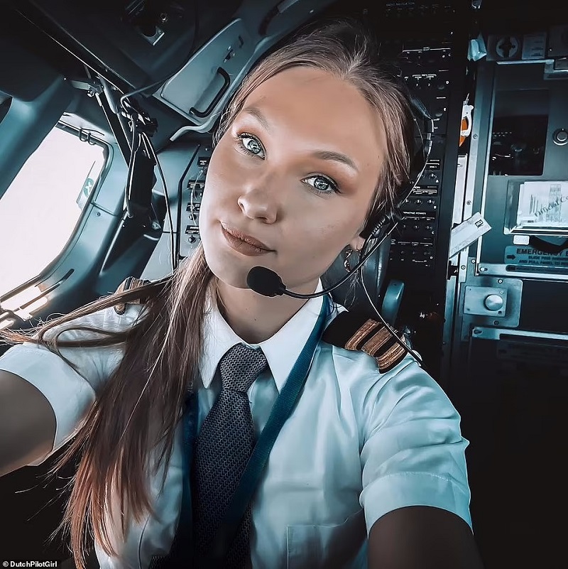 دختر خلبان هلندی که به ستاره شبکه‌های اجتماعی تبدیل شد
