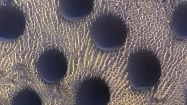 تصاویر غیرعادی از دایره‌هایی در سطح مریخ