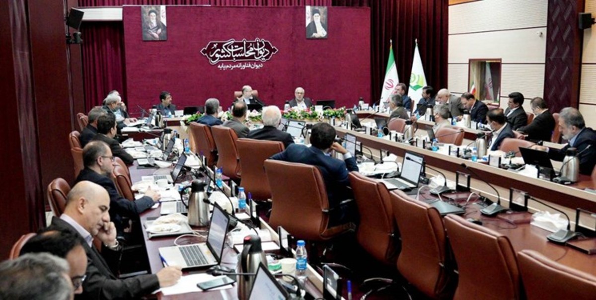 دستغیب: گزارش‌های دیوان محاسبات باید مبنای تصمیم گیری‌های اقتصادی باشد