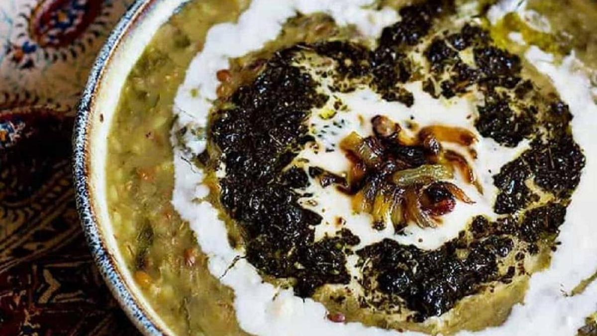 آموزش مرحله به مرحله آش بادمجان اصیل ایرانی
