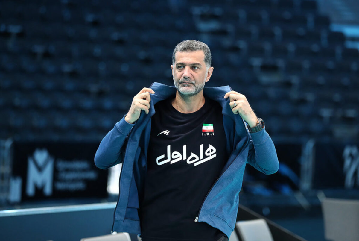 سرمربی تیم ملی در پیراهن تیم پرسپولیس!