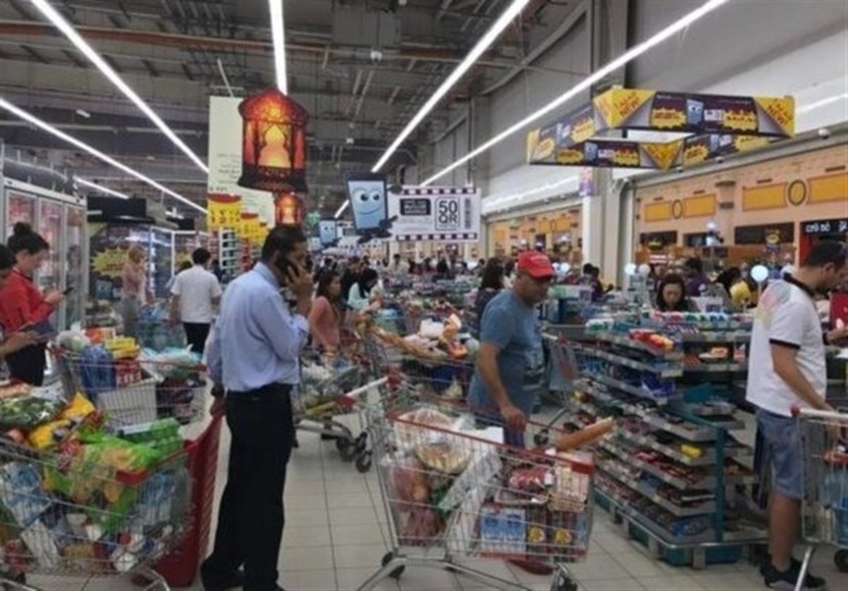 کشف و جمع آوری ۱۱ تن مواد غذایی فاسد و تاریخ مصرف گذشته
