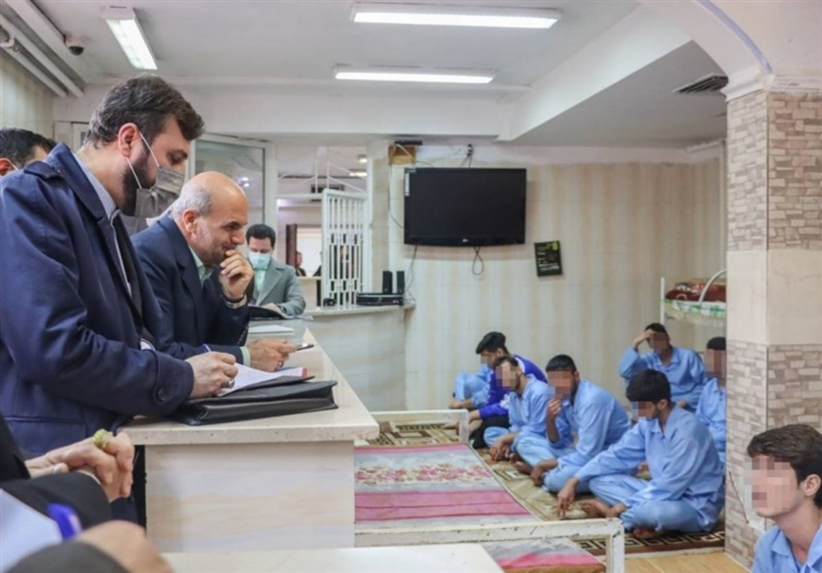 غریب‌آبادی: نگاه ما به زندان و زندانبانی کاملاً انسانی و اسلامی است