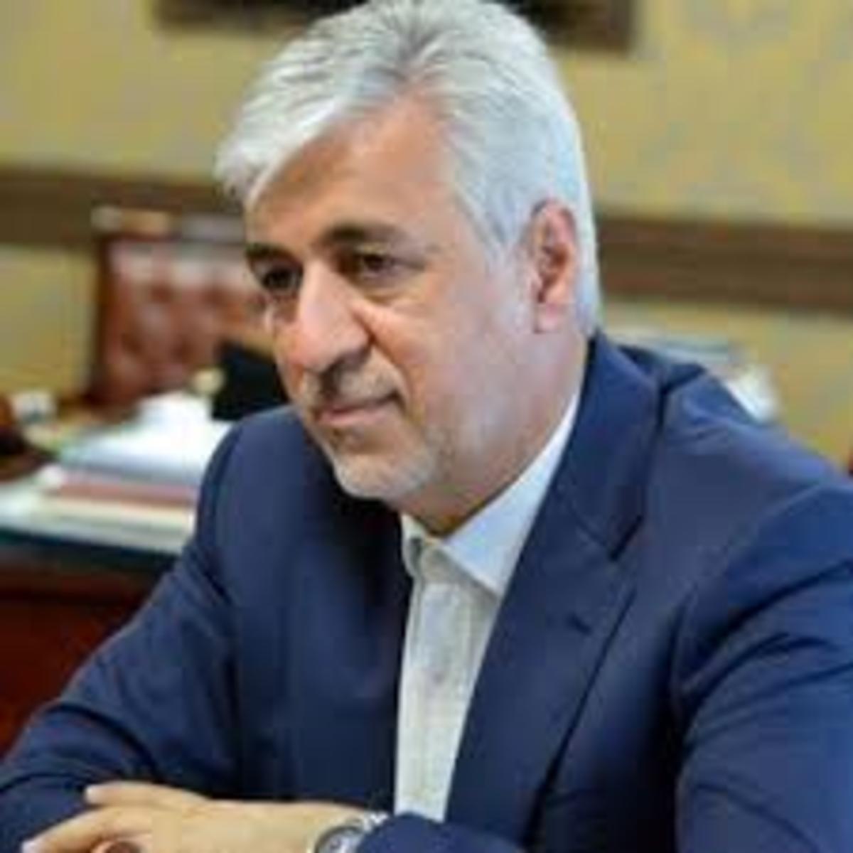 انتقال وزیر ورزش و تعدادی از مصدومان سانحه سقوط بالگرد به تهران